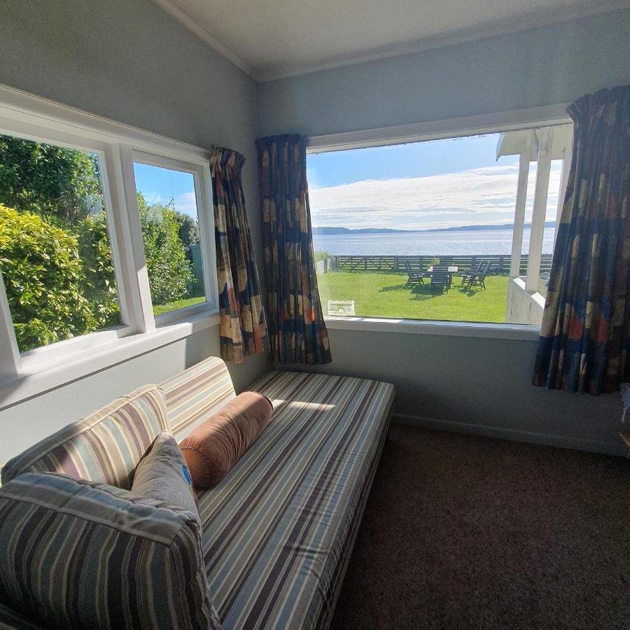 Daydream House, Sunrise, Sunset Views Across Lake Rotorua Exterior foto